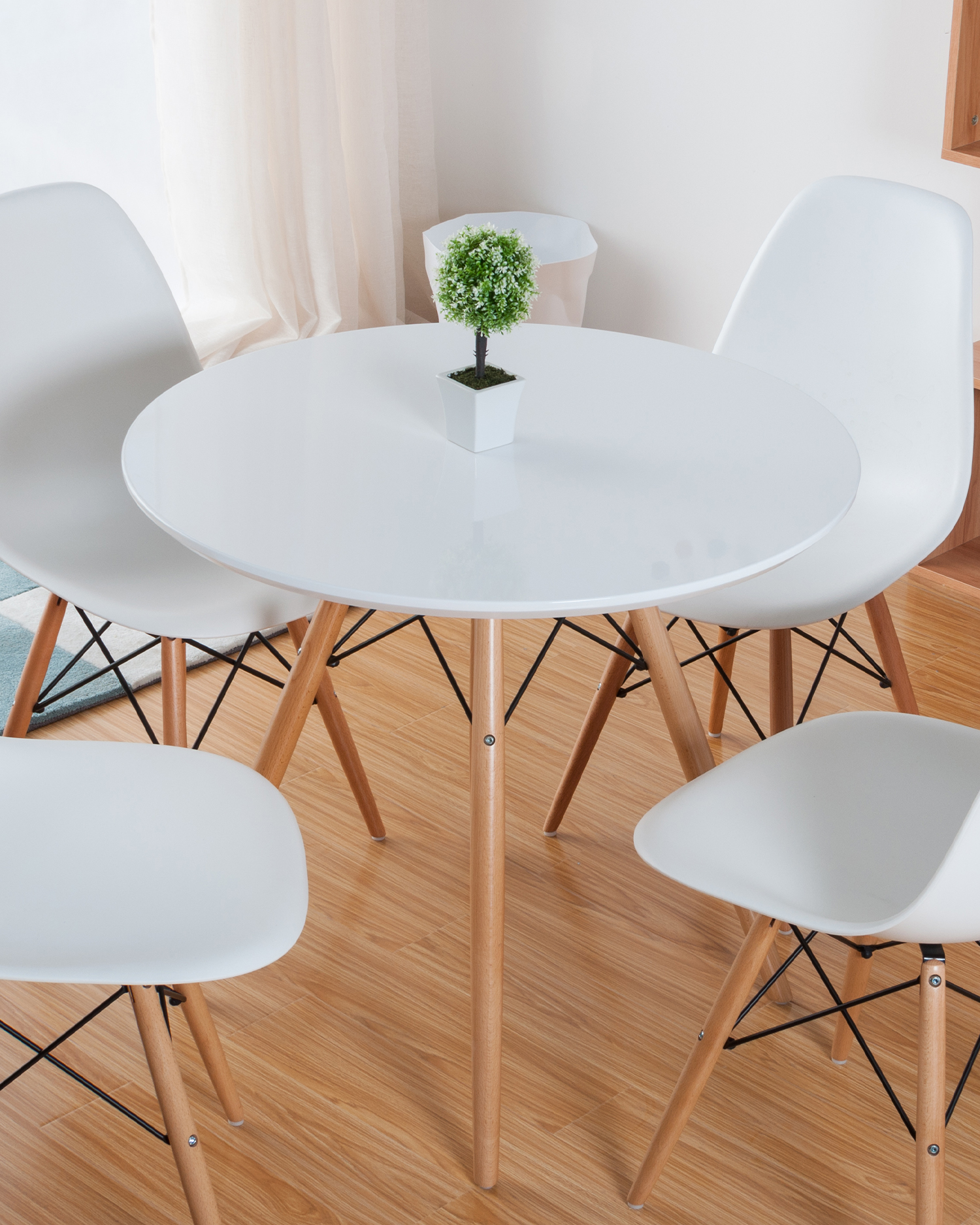 Nordic Round Wood spisebord Nordic Round Wood spisebord